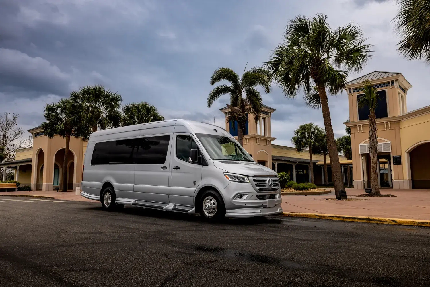 OGV Luxury Coach V-Cruise luxury Sprinter in silver near Arlington Heights
